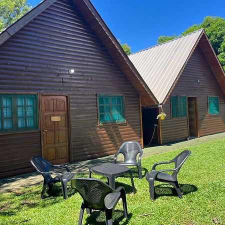 Cabanas Merale Excelente Ubicacion Puerto Iguazu Bagian luar foto